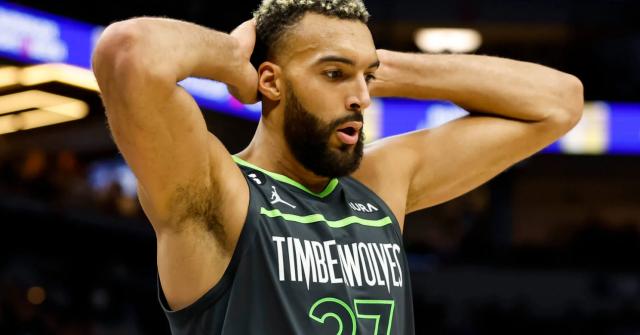 7k7k幸运水果机游戏-挣扎还在继续 戈贝尔攻防迷失森林狼深陷漩涡